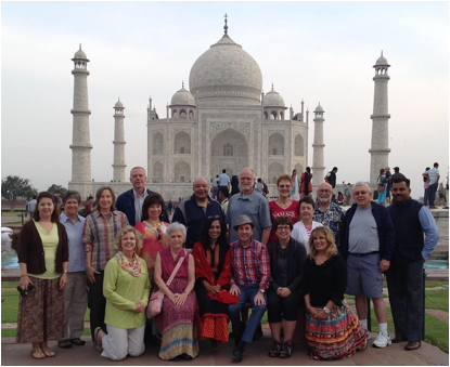 ::India pics from others:Group at Taj Mahal.jpg