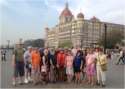 ::India pics from others:Group Taj Mahal Hotel.jpg