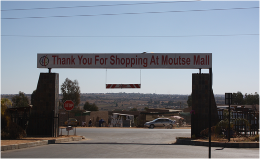 :South Africa pics:7-31 Mouste Mall 349.jpg