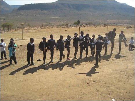 ::South Africa pics:8-6 Zulu school dance 144.jpg