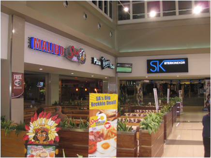 ::South Africa pics:8-11 pizza 370.jpg